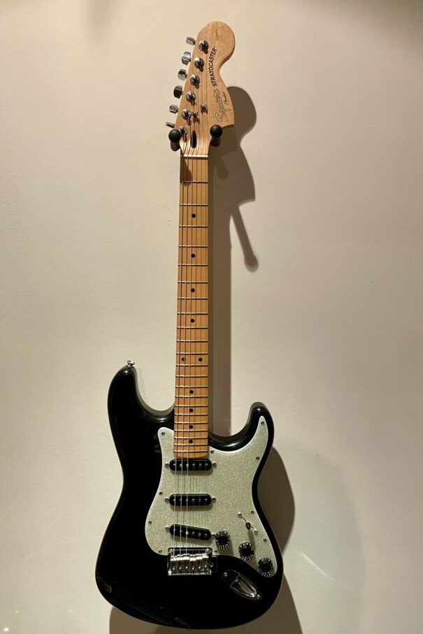 Kurikoni Squier Stratocaster standard